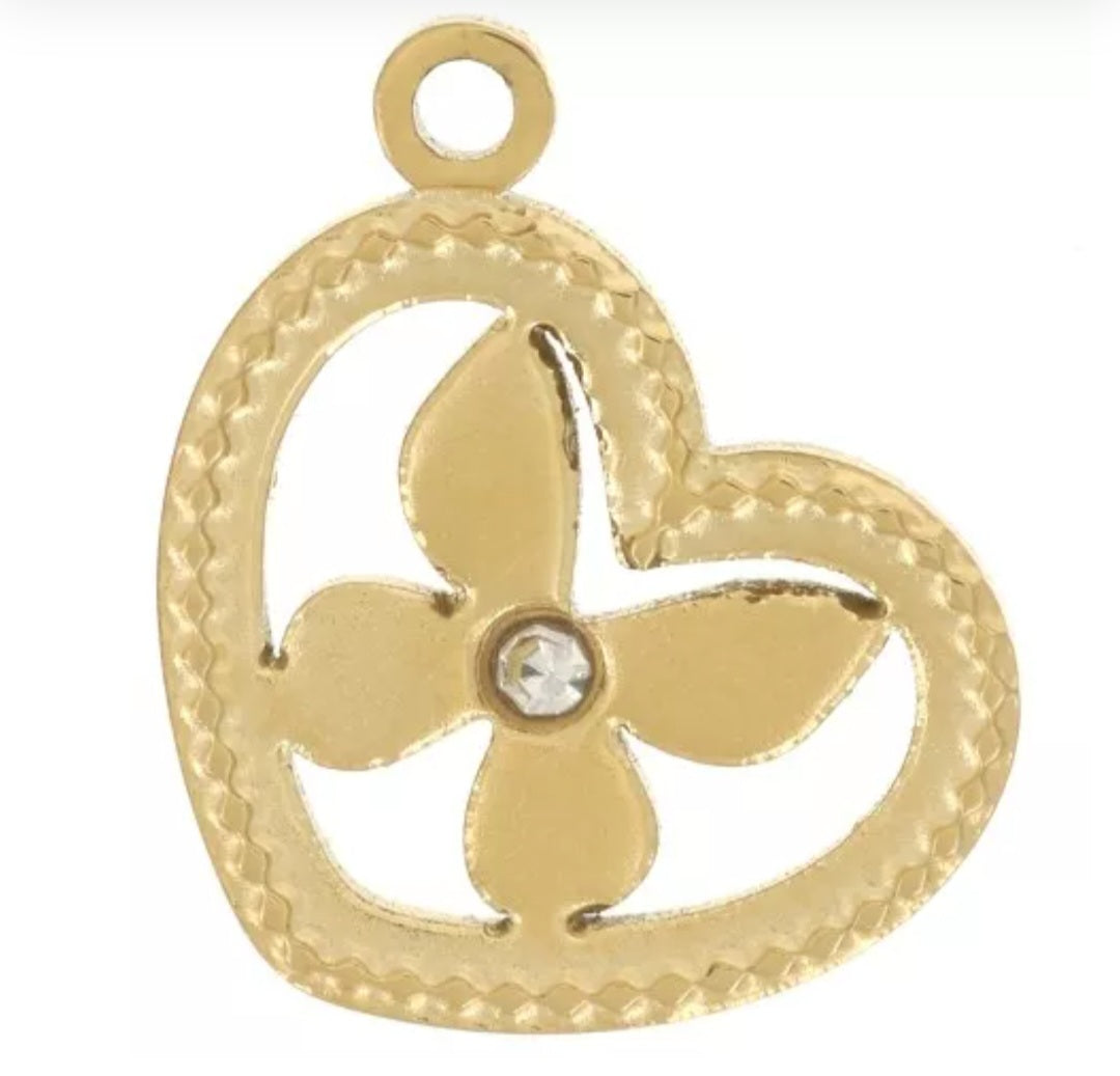 Breloque coeur motif papillon 12x9mm