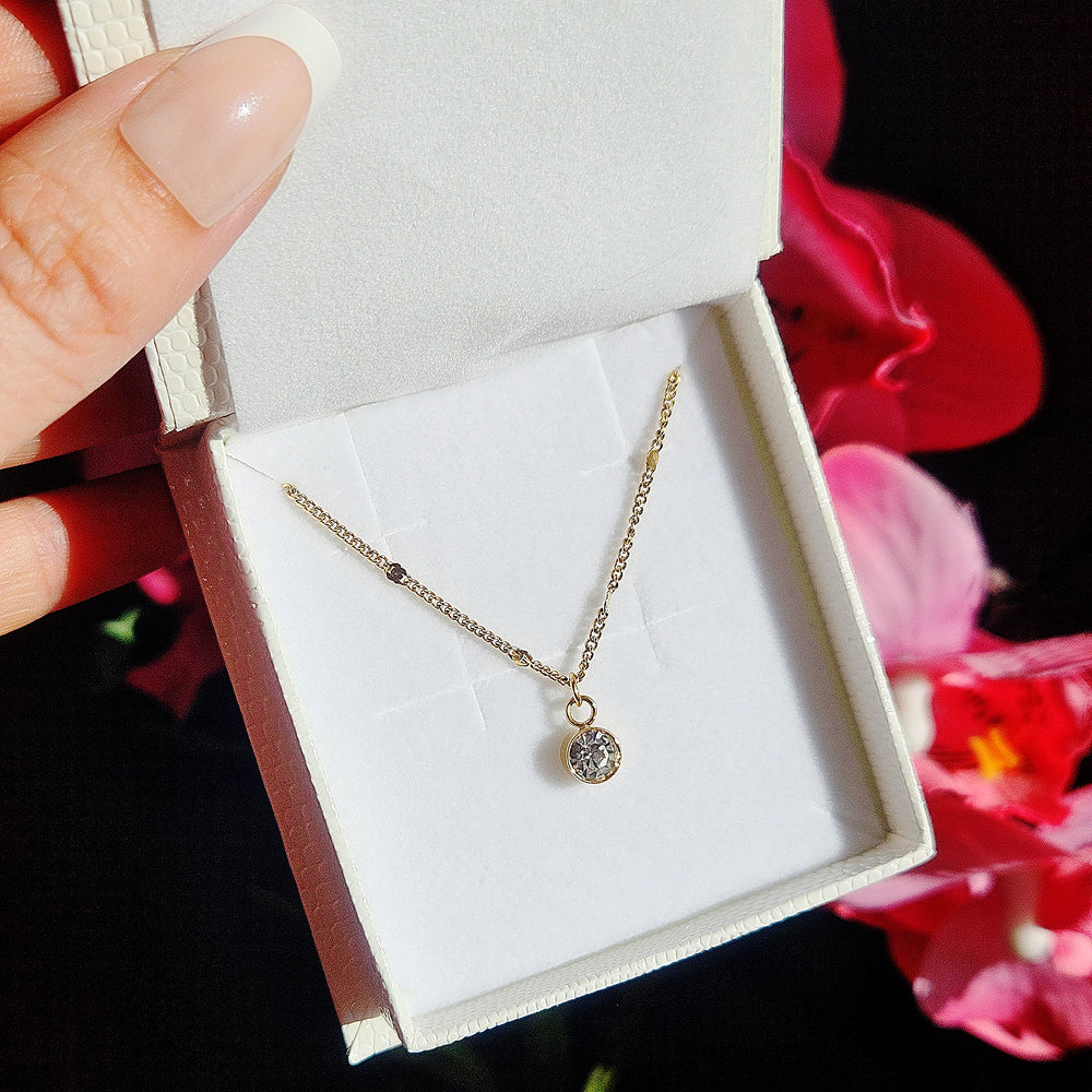COLLIER PIERRE DE NAISSANCE