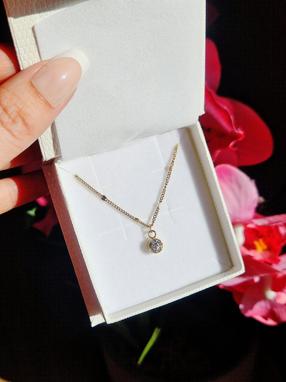COLLIER PIERRE DE NAISSANCE